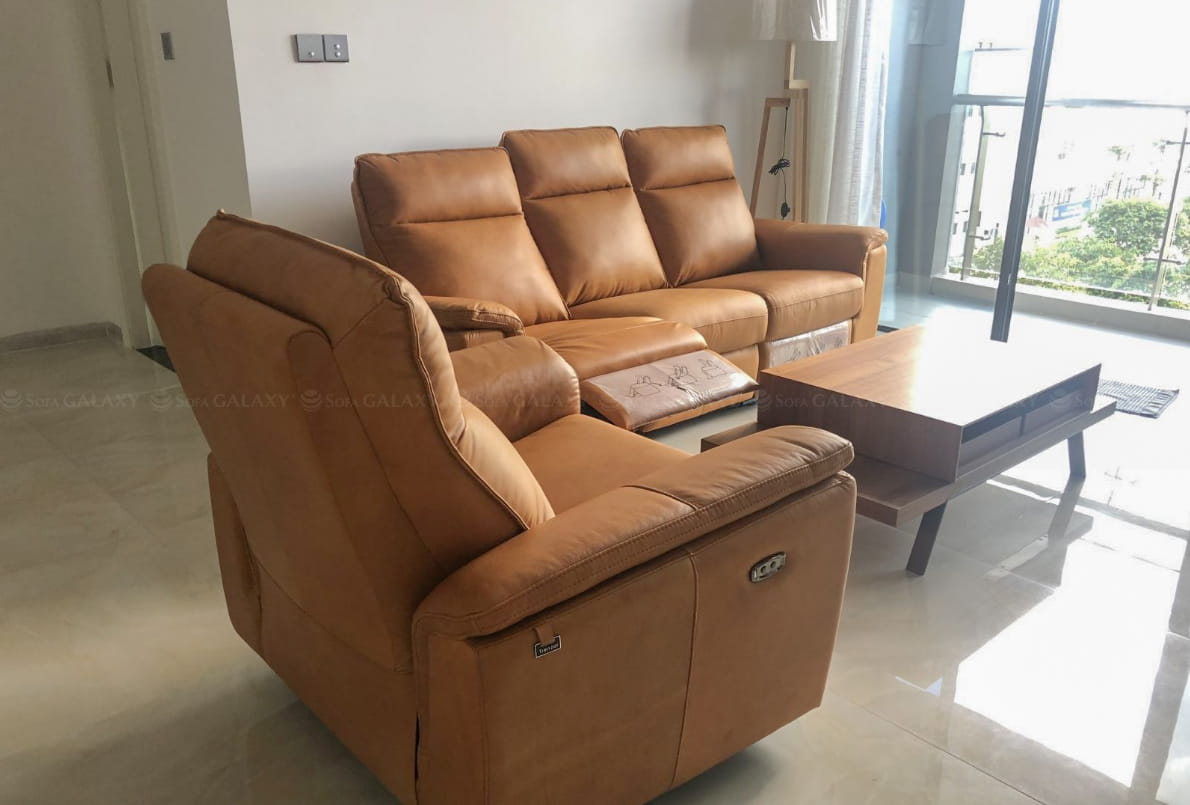 Sofa chỉnh điện Urbino màu nâu 3 chỗ và 1 chỗ tại nhà khách