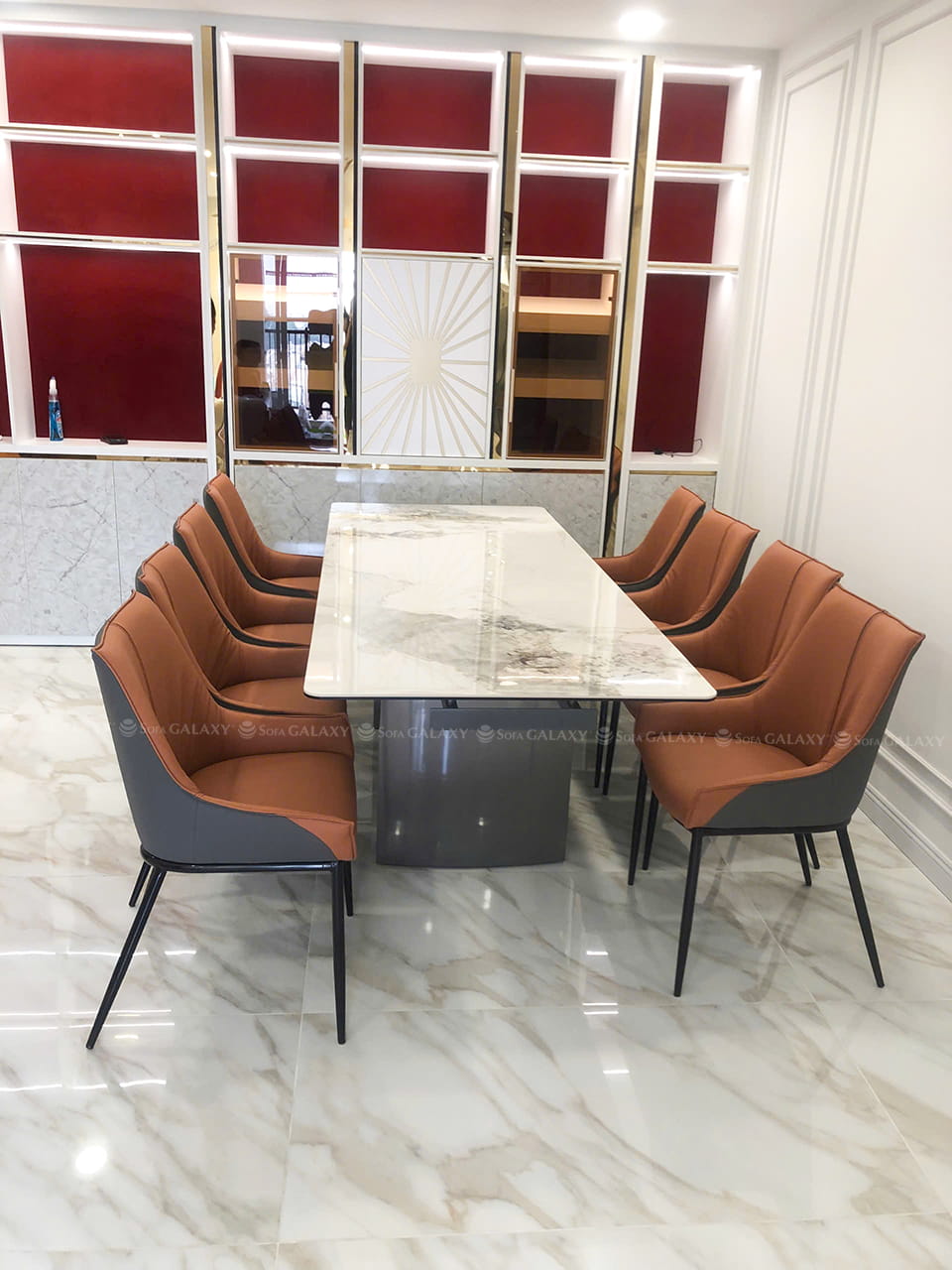 Bộ bàn ăn mở rộng Gate bàn giao tại nhà khách quận Gò Vấp