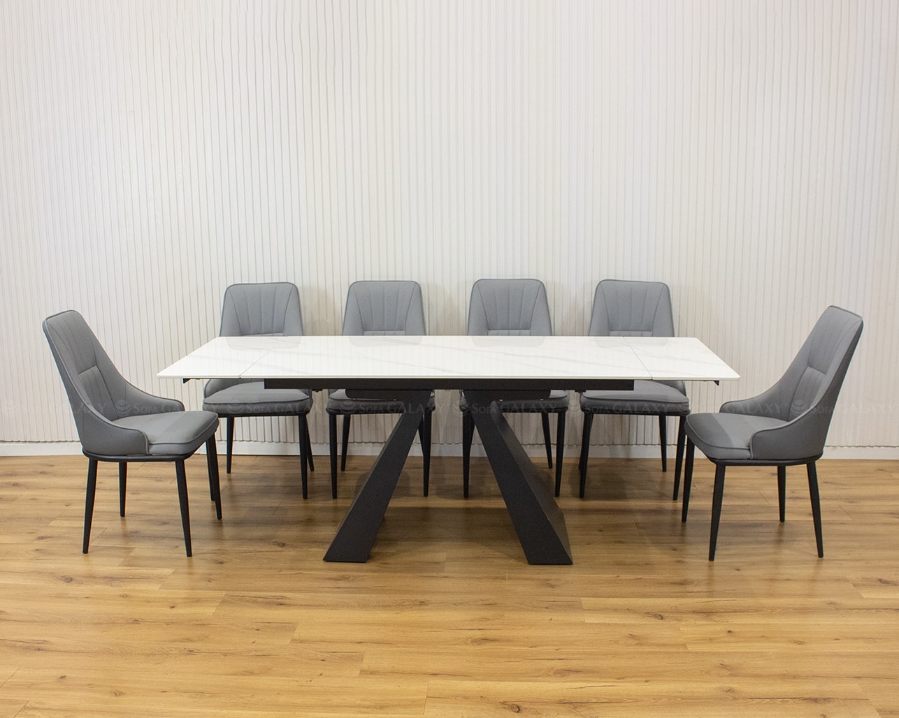 Bàn ăn mở rộng 1m4-2m Chris và 6 ghế, hình bàn đã mở rộng lên 2m